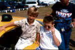2Kids-Web.jpg (24398 bytes)